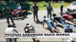 Petugas Gabungan Beri...