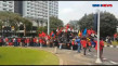Massa Buruh Demo UU...