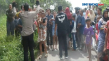 Polisi Gerebek Kampung...