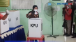 Tri Rismaharini Nyoblos...