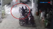 Belanja ke Toko, Uang...