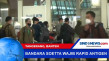 Calon Penumpang di Bandara...