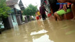 Rutin Terkena Banjir,...