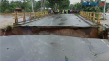 Jembatan Runtuh Akibat...