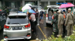 Minibus Tabrak Mobil...
