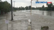 Tanggul Jebol, Banjir...