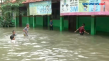 Banjir Rendam Ratusan...