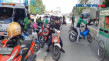 Parkir Sembarangan,...