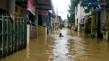 Terendam Banjir Hingga...