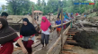 Warga Adonara Terisolir...
