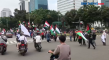 Massa KSPI Gelar Aksi...