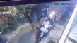 Aksi Pencuri Bobol Motor...