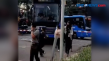 Bus Mogok di Perlintasan...