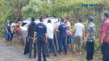 Ambulans Pembawa Vaksin...