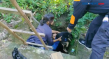 Terjebak dalam Lubang,...