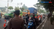 Penyekatan di Atas Jam...