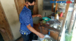 Kedai Bakmi Ini, Berikan...