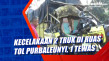 Kecelakaan 2 Truk di...