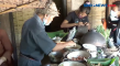 Sajikan Makanan Tradisional...