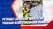 Petugas Lapangan Wanita...