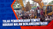Tolak Pembongkaran Tempat...
