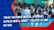Tinjau Vaksinasi Massal...