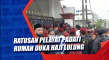 Ratusan Pelayat Padati...