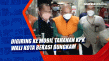 Digiring ke Mobil Tahanan...