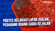 Protes Relokasi Lapak...