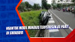 Ngantuk Mobil Minibus...
