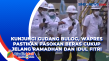 Kunjungi Gudang BULOG,...