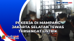 Pekerja di Mampang Jakarta...