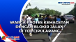 Warga Protes Kemacetan...