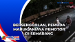Bersenggolan, Pemuda...