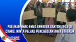 Puluhan Emak-emak Geruduk...