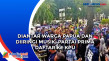 Diantar Warga Papua...