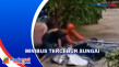Minibus Tercebur Sungai...