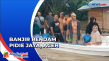 Warga Terjebak Banjir...