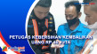 Aksi Terpuji Petugas...