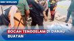Cari Kerang di Danau...