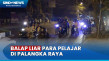 Polisi Bubarkan Aksi...