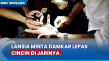 Diamputasi, Lansia Ini...