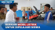 Jokowi Berikan Mobil...