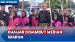 Berkunjung ke Istana...