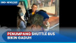 Penumpang Shuttle Bus...