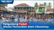 Ribuan Pengunjung Padati...