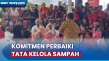 Berdialog dengan Pemulung...