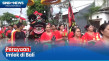 Melihat Perayaan Imlek...
