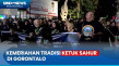 Menyaksikan Kemeriahan...