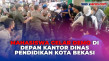 Unjuk Rasa Mahasiswa...